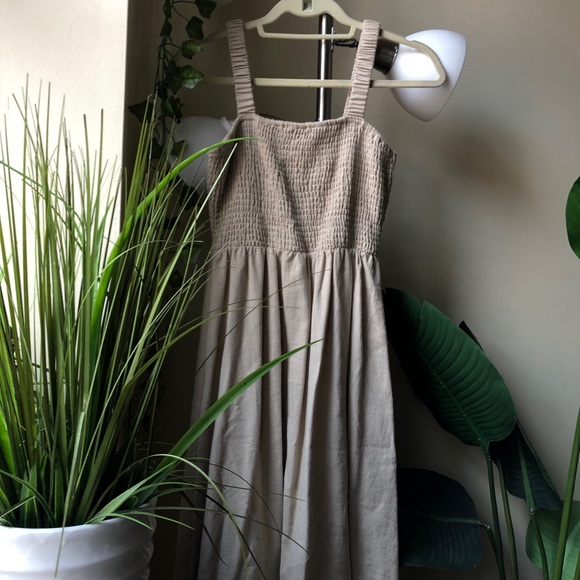 Moon River beige linen blend Maxi dress - Picture 2 of 8